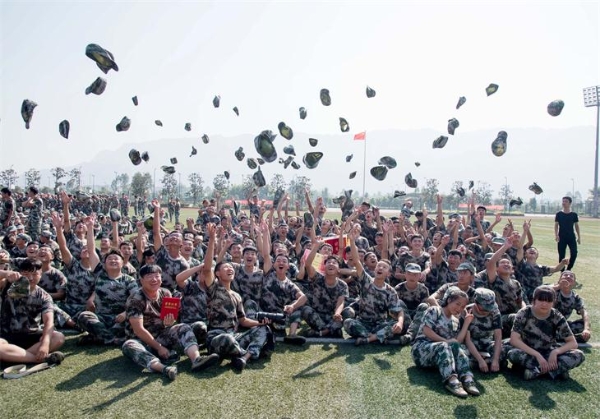 1505289624770035988.jpg _WJB1904.jpg